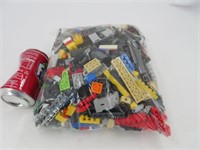 +/- 2lb de bloc Lego