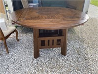 Nice Round or Square Table Lazy Susan in center