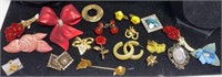 21pc Vintage pins and earrings