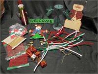 CHRISTMAS DECORATIONS & CRAFTING SUPPLY