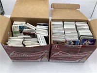 ASSORTED LOT OF BASEBALL AND FOOTBALL CARDS