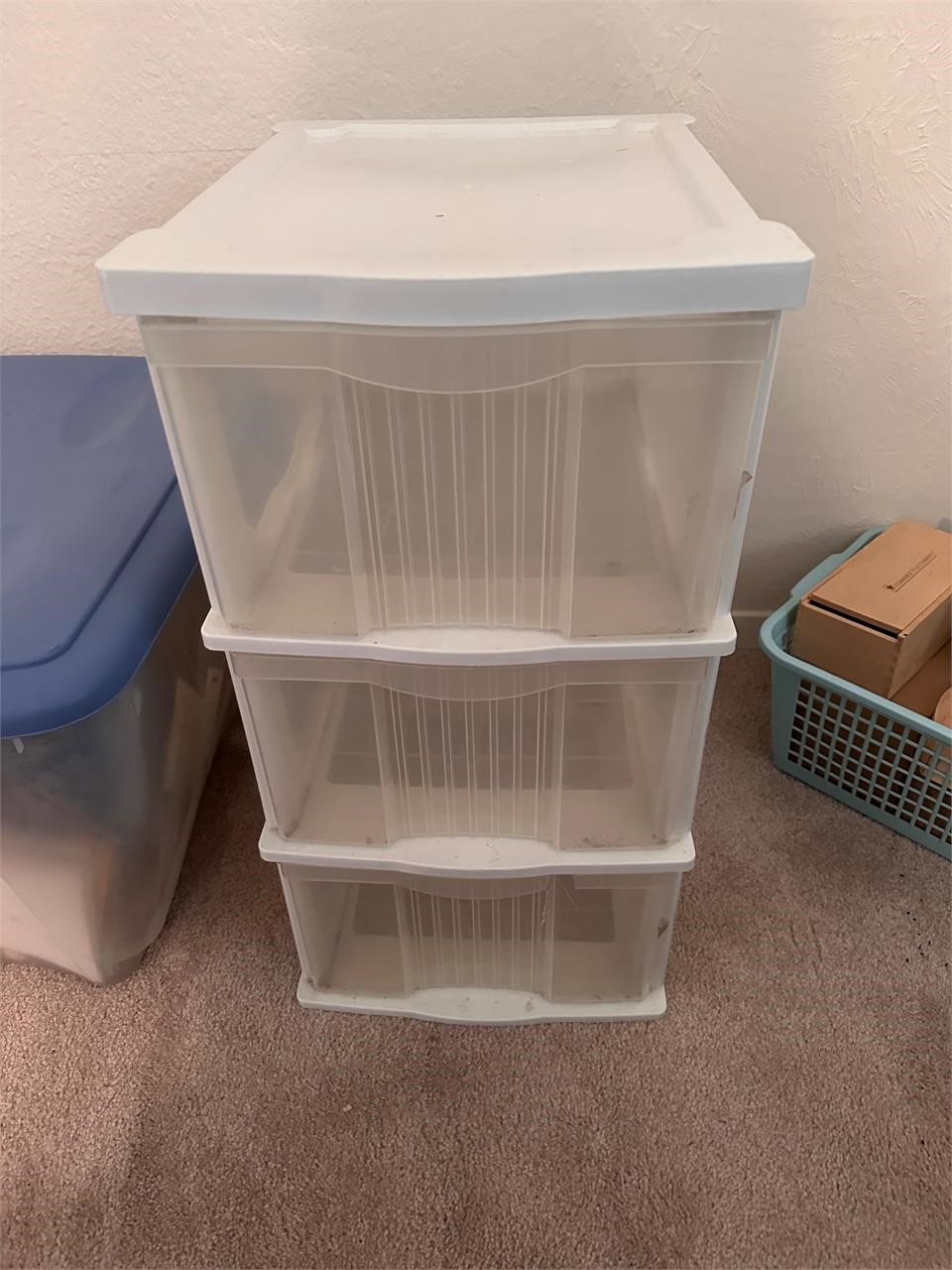 3-drawer plastic organizer