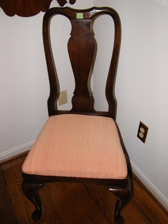 WOODEN CHAIR WITH UPHOSTERED SEAT