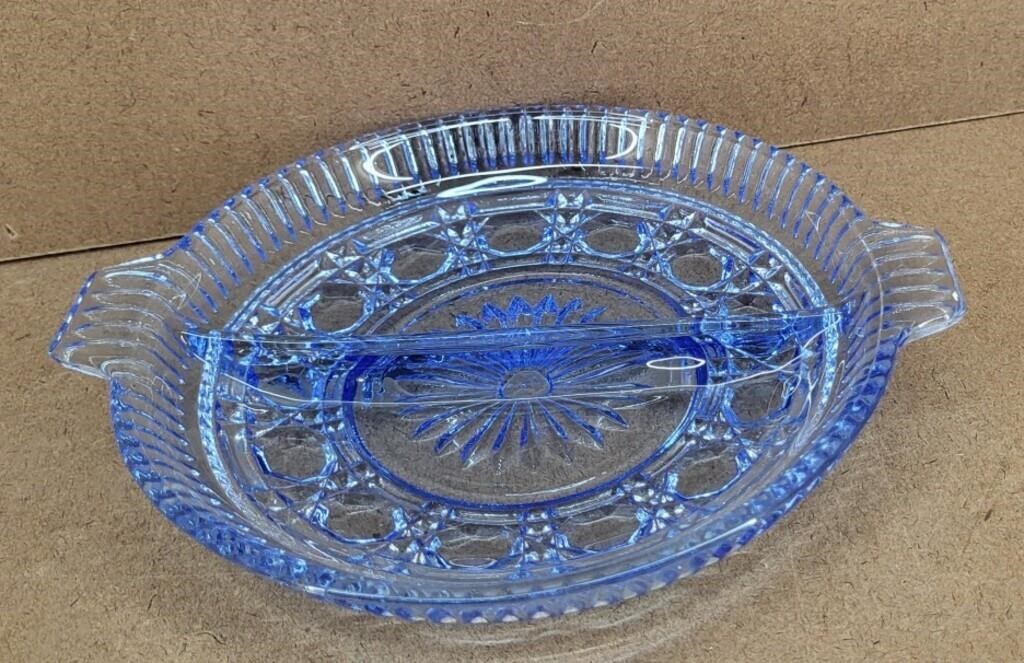 Sapphire Windsor Divided Dish