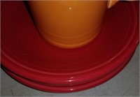 RED AND ORANGE FIESTA : 3 RED PLATES, 4 RED CUPS