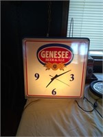 GENESEE BEER Light clock - 16x16"  lights up but