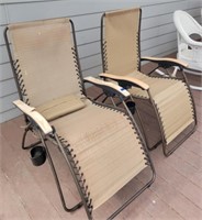 (2) Reclining Fold-up Lawn Chairs