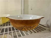 Pyrex Old Orchard Handled Mixing Bowl.