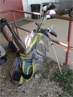 829a) Set of golf clubs - NikeXtreme bag