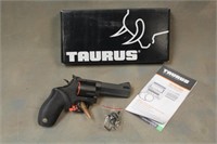 Taurus Tracker KR236425 Revolver .44 Mag