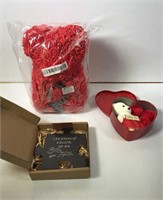New Lot of 3 Valentines Gifts