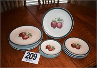 Casuals Dishes (17 Pieces)
