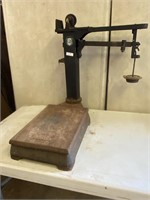 Antique Feed Co-op Grain Table Top Scale