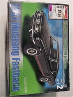 Model '67 Mustang Fastback 1:25 scale