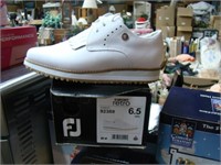 Retro Golf Shoes- White