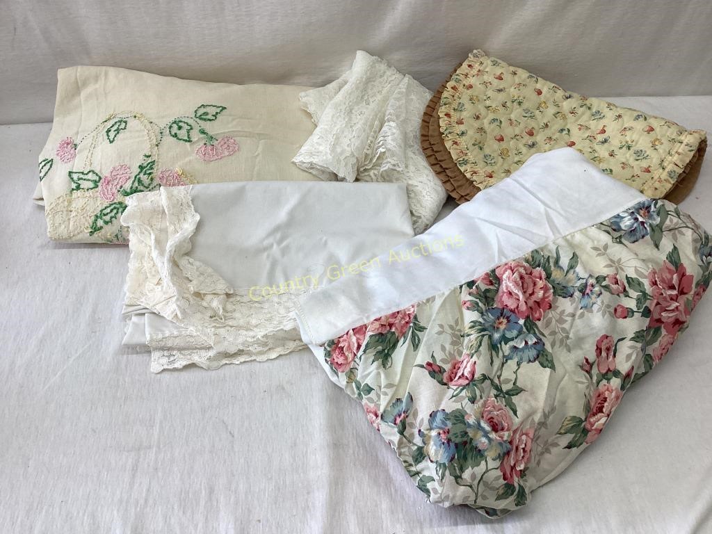 Assorted Linens