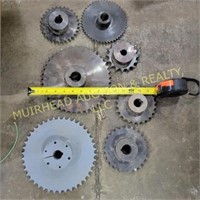 ASSORTED CHAIN SPROCKETS 50x42, 50x26