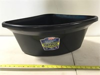 25 QT Corner Feeder -New