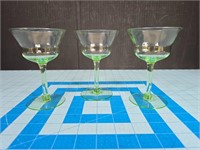 Vtg uranium wine glasses set of 3