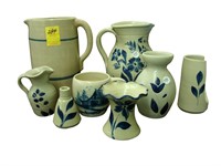 Lot of Williamsburg pottery, with blue and white