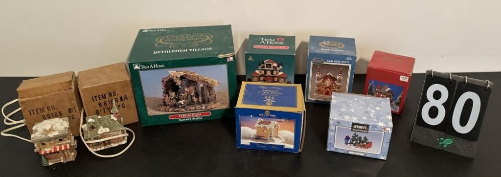 Christmas Village Pieces