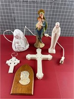 MARY/JESUS LAMP & OTHER RELIGIOUS ART