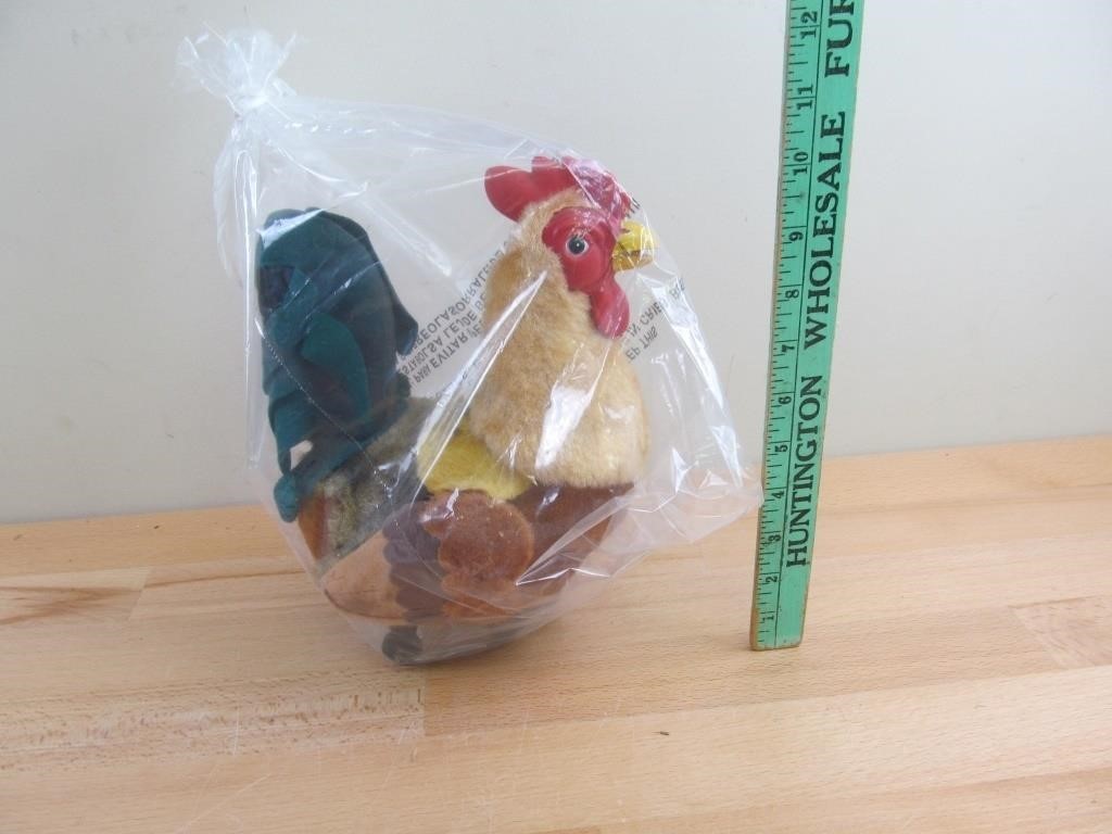 Battery Operated Vintage Chicken Toy