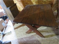 COUNTRY SAW BUCK TABLE