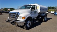 2005 Ford F-750 S/A Water Truck