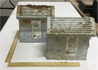 2 Havahart metal feeders w/ sifter bottom