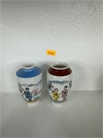 Vintage lobeco vases 3 1/2in T