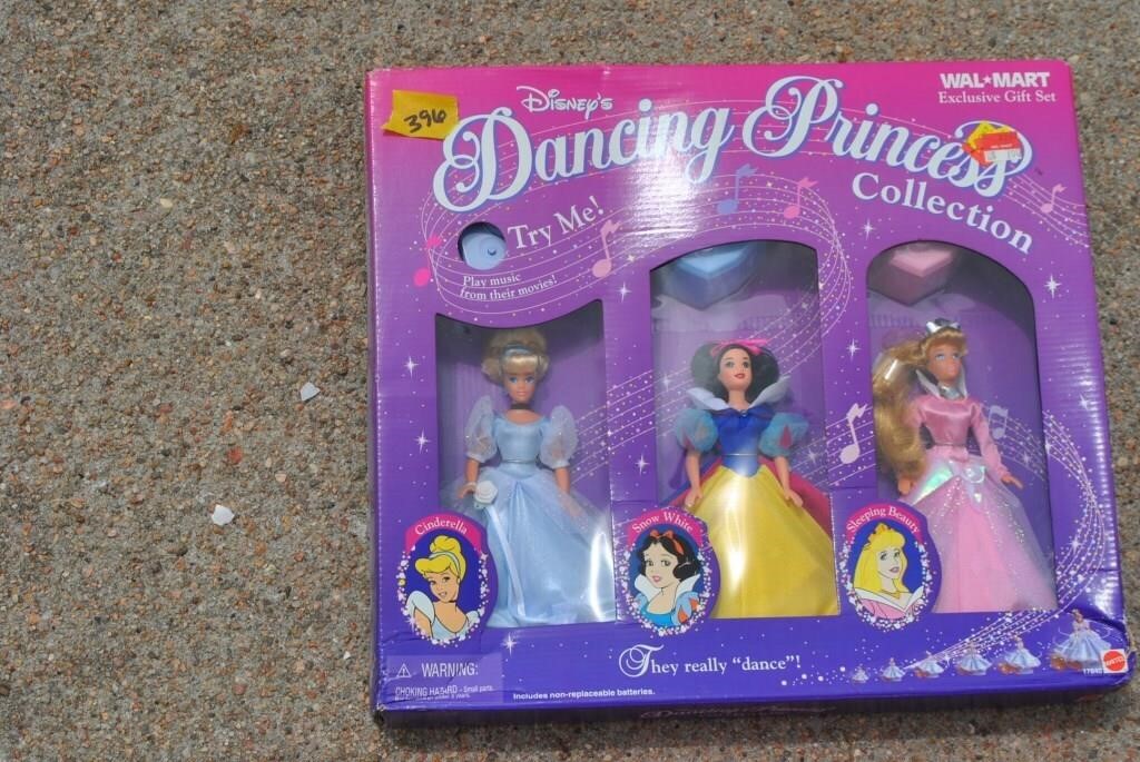 Disney dancing princess collection New in box