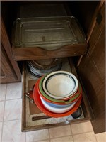 (2) Shelf Contents: Bowls, Pie Pans, Etc.