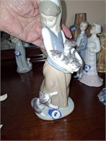 LLADRO WITH LITTER OF KITTENS