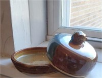 Walnut lid pottery piece