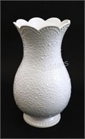 Chantilly White Lace Studio Nova Large Vase
