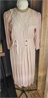 80's Does Victorian Pale Pink & Lace Dress