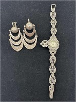 Women’s Silver-colored Costume Jewelry Lot of 2