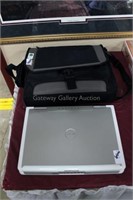 Dell Inspiron Laptop Computer w/Carrying Case