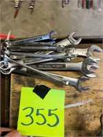 Combo wrench set