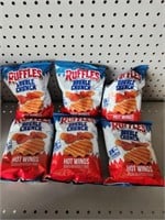 (6) Ruffles Hot Wing Double Crunch Chips