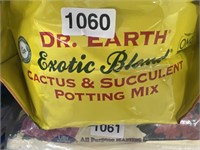 DR EARTH POTTING MIX