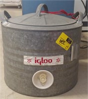 IGLOO vintage galvanized water cooler