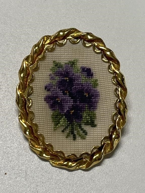 SWEET PETIT POINT HAND MADE BROOCH