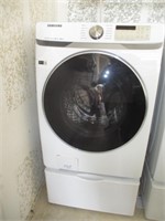 Samsung Digital Front Load Clothes Washer & Base