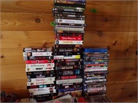 Misc VHS/DVD movies lot