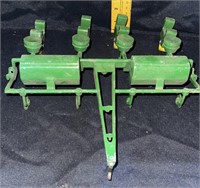 ERTL John Deere planter