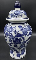 Large Blue & White Porcelain Ginger Jar
