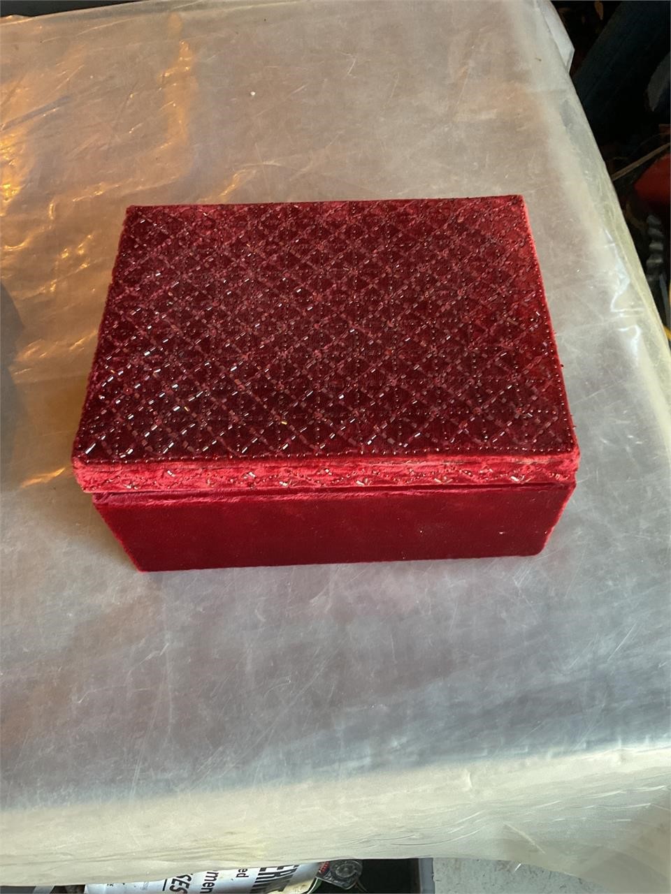 Velvet jewelry box