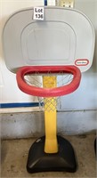 Little Tykes Basketball Goal